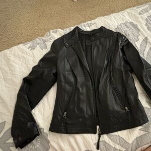Black genuine leather Moto jacket // EUC 🖤